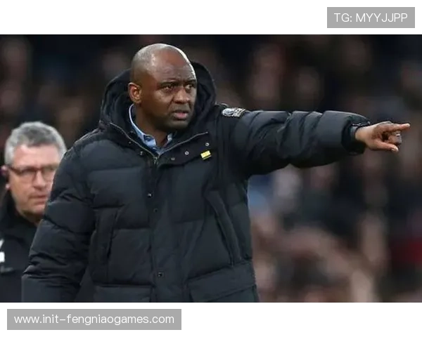 热那亚主帅维埃拉下课，俱乐部管理层变动